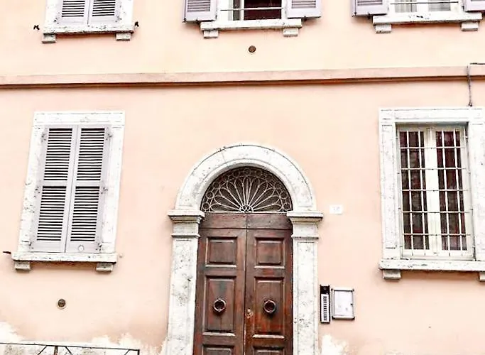 Chic In The Historic Center Of Appartamento *